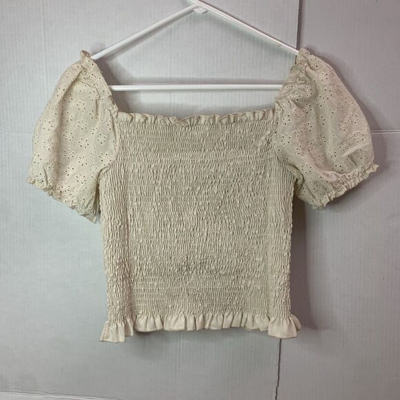 Lyaner Womens Size M White Puff Sleeve Square Neck Ruffle Smocked Crop Top Shirt - Picture 1 of 5